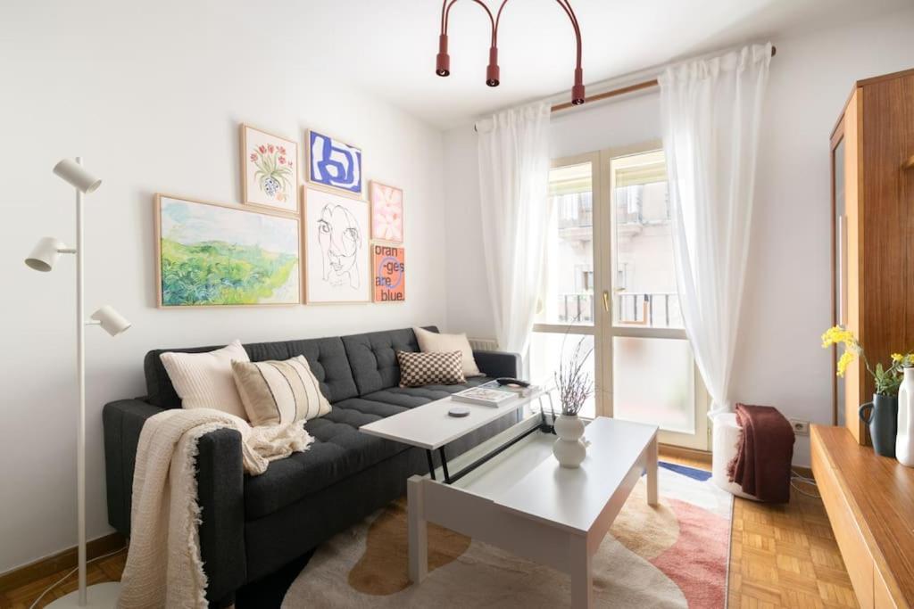 El Balcon De San Anton By Clabao Apartment Pamplona Bagian luar foto
